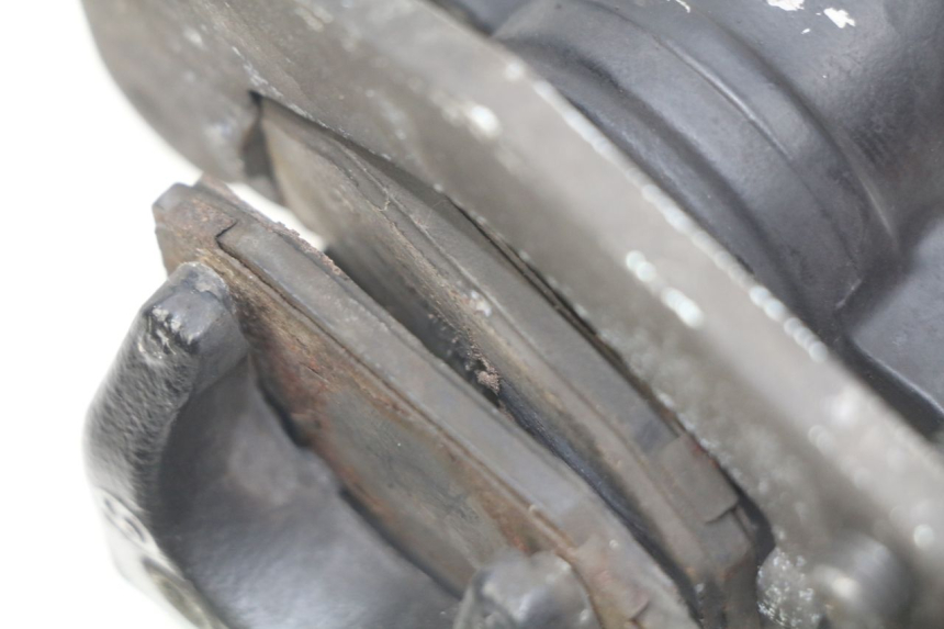 photo de REAR BRAKE CALIPER SUZUKI BURGMAN 125 (2007 - 2014) - Technical close-up