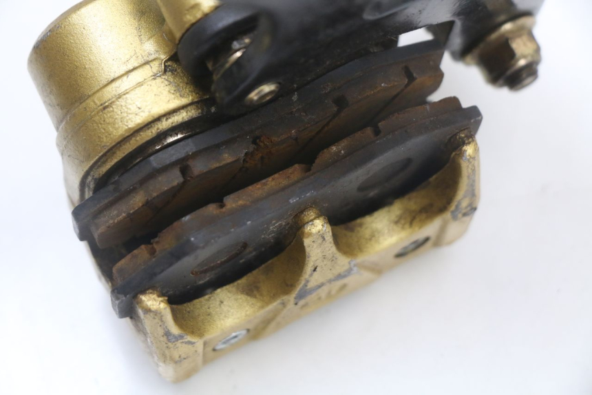 photo de REAR BRAKE CALIPER CCR DIRT BIKE 125 - Technical close-up