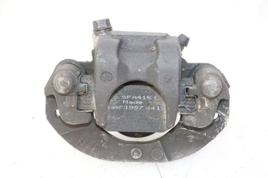 photo de REAR BRAKE CALIPER HONDA FES S-WING SWING ABS 125 (2007 - 2015) - Alternative perspective