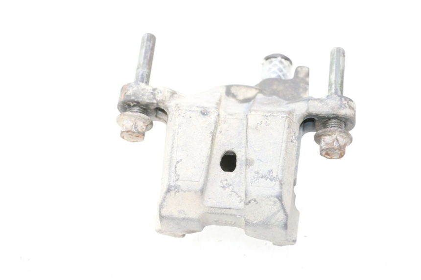 photo de REAR BRAKE CALIPER YAMAHA FJR 1300 (2001 - 2005) - Technical close-up