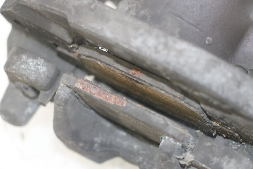 photo de REAR BRAKE CALIPER HONDA FORZA ABS 300 (2013 - 2017) - Technical close-up