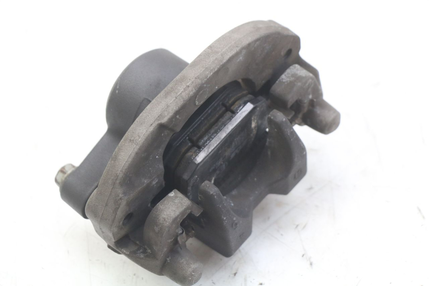 photo de REAR BRAKE CALIPER HONDA FORZA 125 (2015 - 2016) - Alternative perspective