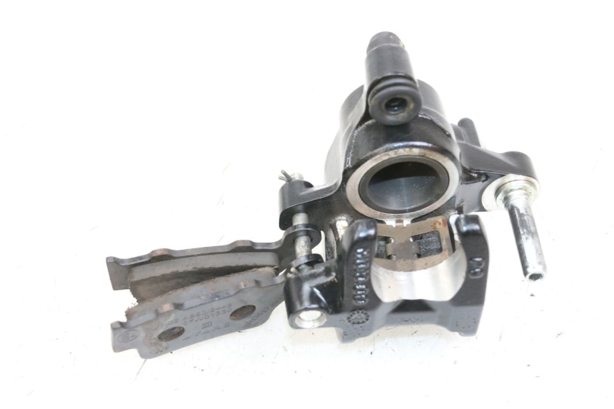 photo de REAR BRAKE CALIPER HUSQVARNA SVARTPILEN 401 (2018 - 2023) - Alternative perspective