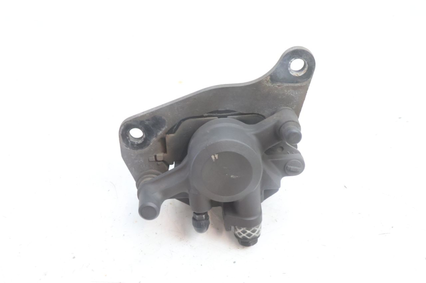 photo de REAR BRAKE CALIPER YAMAHA N-MAX NMAX 125 (2021 - 2024) - Technical close-up