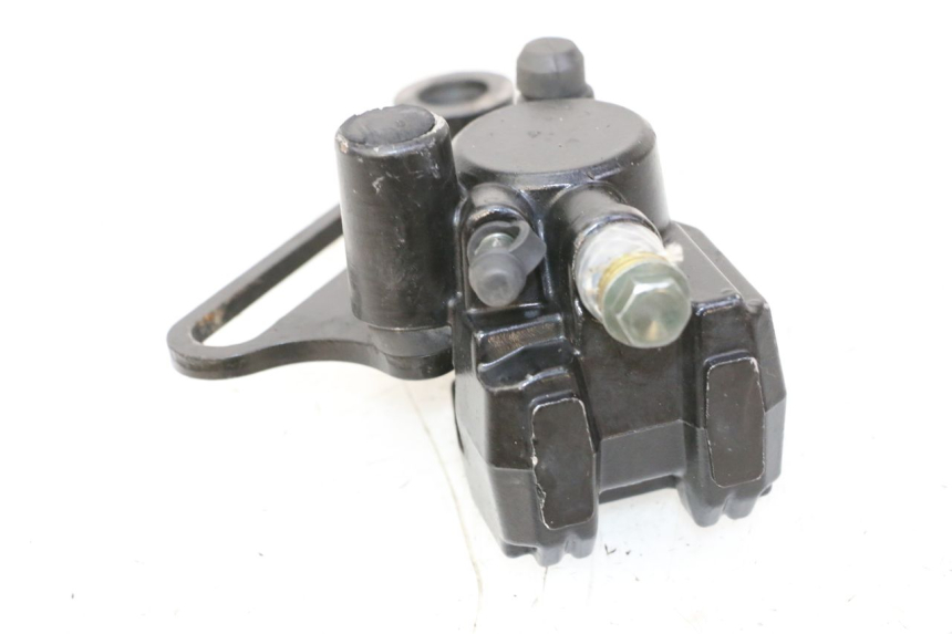 photo de REAR BRAKE CALIPER APOLLO RFZ 125 - Fixing points details
