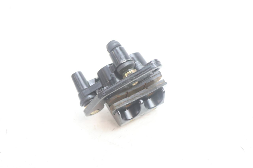 photo de REAR BRAKE CALIPER APOLLO RFZ 150 - Fixing points details