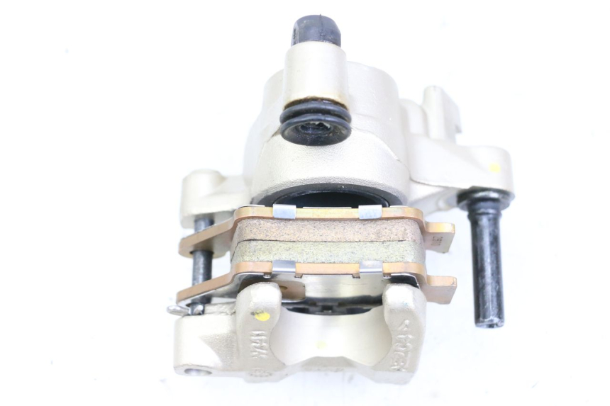 photo de REAR BRAKE CALIPER ROYAL ENFIELD CONTINENTAL GT 650 (2019 - 2024) - Zoom on usage condition