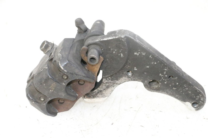 photo de REAR BRAKE CALIPER PEUGEOT SATELIS 125 (2013 - 2018) - Fixing points details