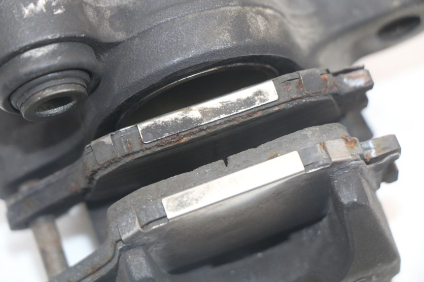 photo de REAR BRAKE CALIPER SUZUKI GSR 750 (2011 - 2017) - Product overview