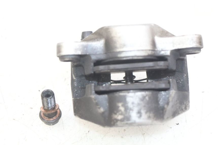 photo de REAR BRAKE CALIPER YAMAHA XMAX X-MAX 125 (2006 - 2009) - Zoom on usage condition