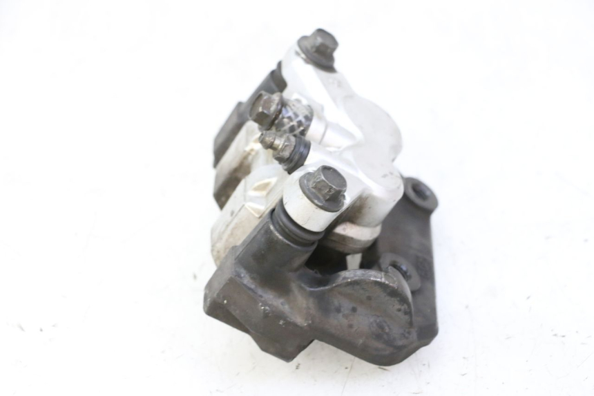 photo de REAR BRAKE CALIPER YAMAHA X-MAX XMAX 250 (2006 - 2009) - Technical close-up