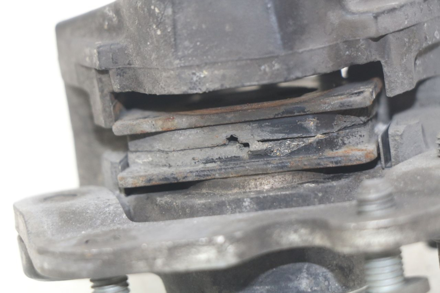 photo de REAR BRAKE CALIPER PIAGGIO X9 EVOLUTION 250 (2003 - 2007) - Zoom on usage condition