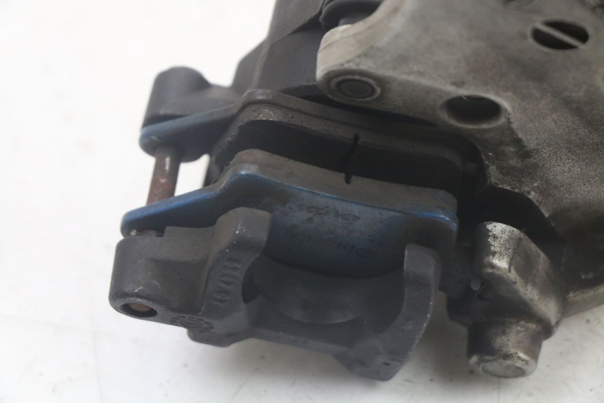 photo de REAR BRAKE CALIPER YAMAHA XT X 660 (2004 - 2016) - Fixing points details