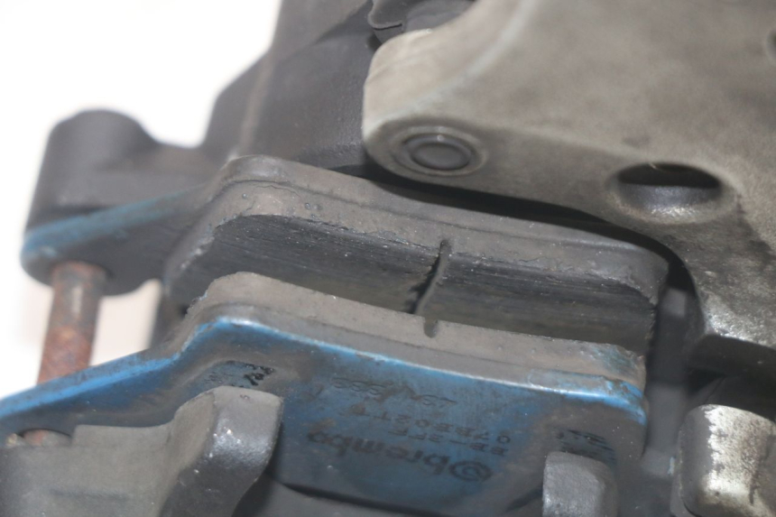 photo de REAR BRAKE CALIPER YAMAHA XT X 660 (2004 - 2016) - Surface and material condition