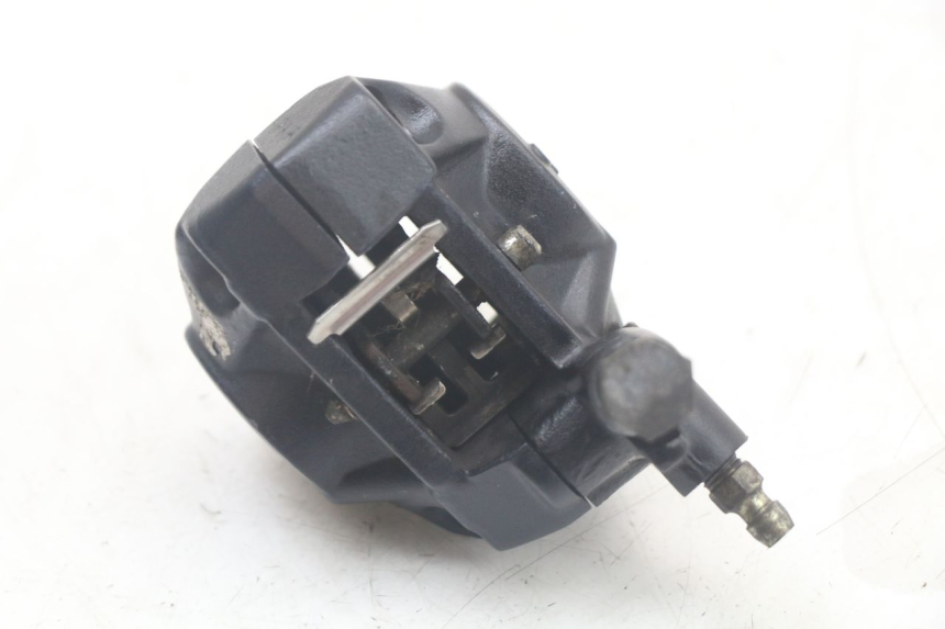 photo de FRONT BRAKE CALIPER MBK BOOSTER SPIRIT 50 (2004 - 2017) - Zoom on usage condition