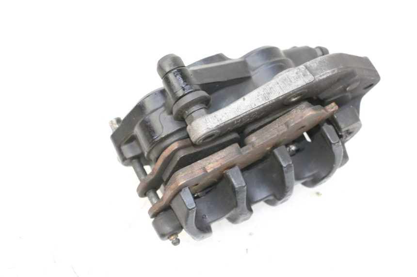 photo de FRONT BRAKE CALIPER SUZUKI BURGMAN 125 (2007 - 2014) - Zoom on usage condition