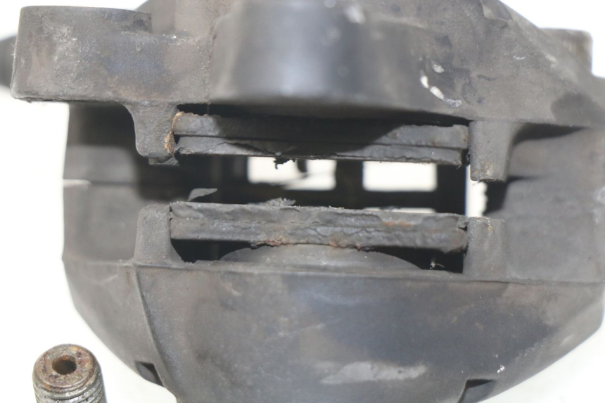 photo de FRONT BRAKE CALIPER YAMAHA BW'S 50 (2004 - 2017) - Component detail