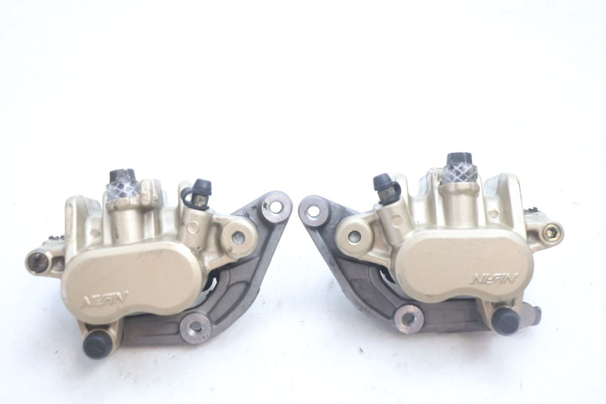photo de FRONT BRAKE CALIPER HONDA CB F HORNET 600 (2005 - 2006) - Main view