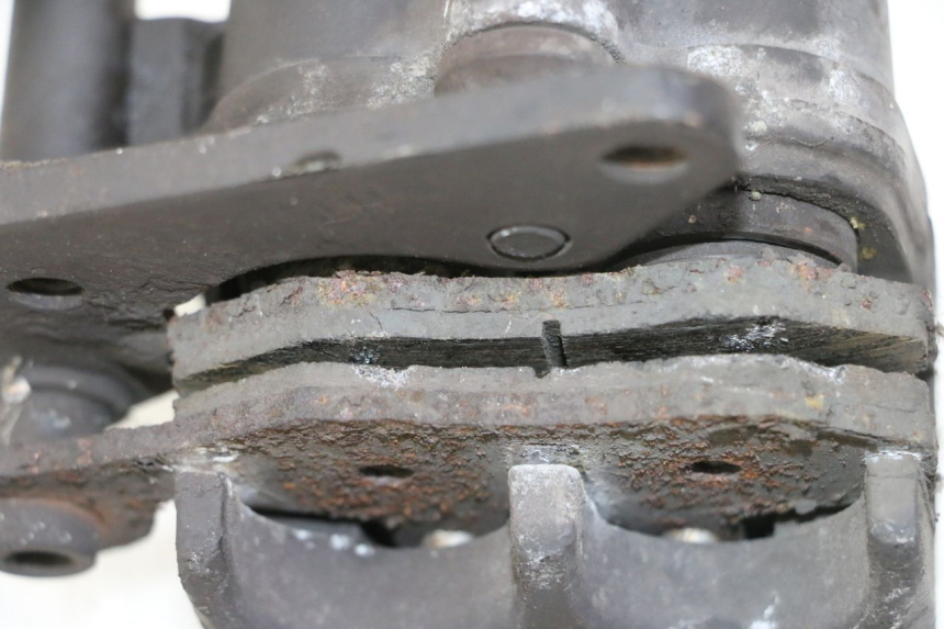 photo de FRONT BRAKE CALIPER PEUGEOT CITYSTAR 50 (2013 - 2017) - Alternative perspective