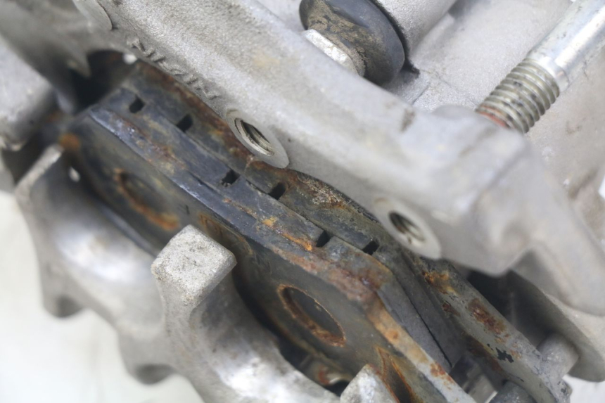 photo de FRONT BRAKE CALIPER HONDA CRF CR-F 125 (2022 - 2023) - Alternative perspective