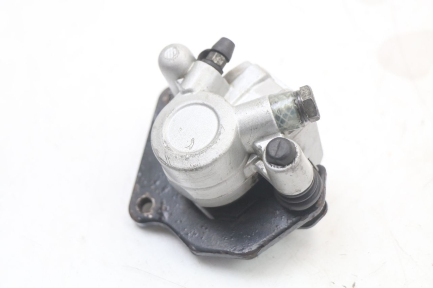 photo de FRONT BRAKE CALIPER DERBI SENDA SM DRD X-TREME 50 (2011 - 2017) - Zoom on usage condition