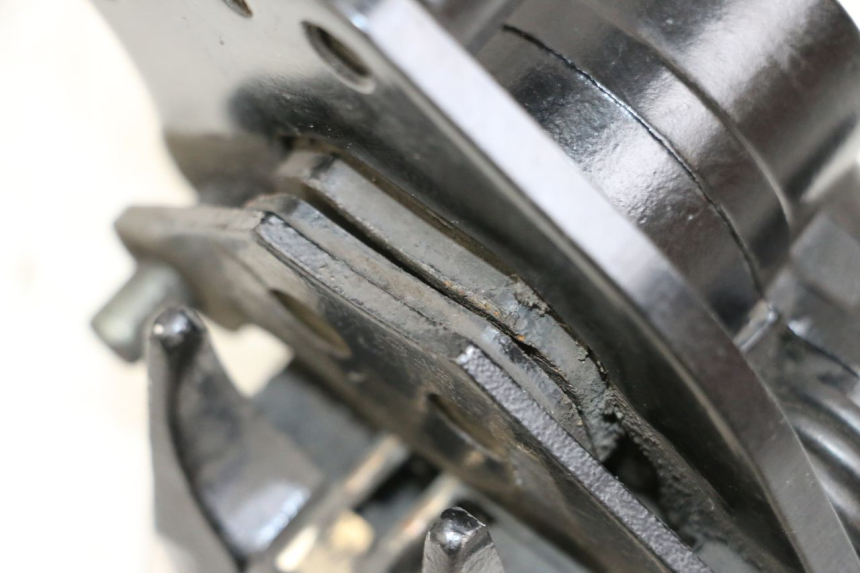 photo de FRONT BRAKE CALIPER LONGJIA DIGITA 4T 50 (2019 - 2022) - Zoom on usage condition