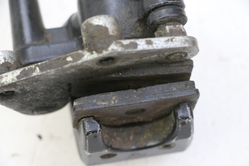photo de FRONT BRAKE CALIPER CCR DIRT BIKE 125 - Technical close-up