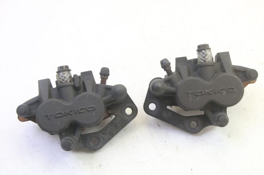 photo de FRONT BRAKE CALIPER SUZUKI DL V STROM 1000 (2002 - 2007) - Main view