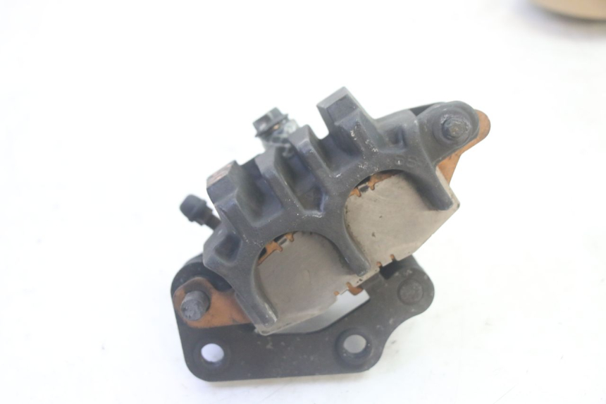 photo de FRONT BRAKE CALIPER SUZUKI DL V STROM 1000 (2002 - 2007) - Markings and original references