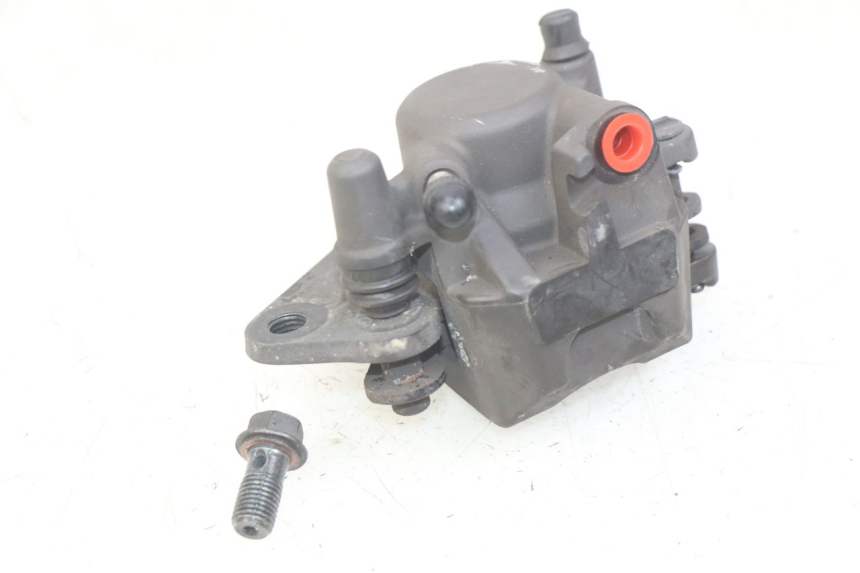 photo de FRONT BRAKE CALIPER YAMAHA D'ELIGHT DELIGHT 125 (2017 - 2020) - Technical close-up