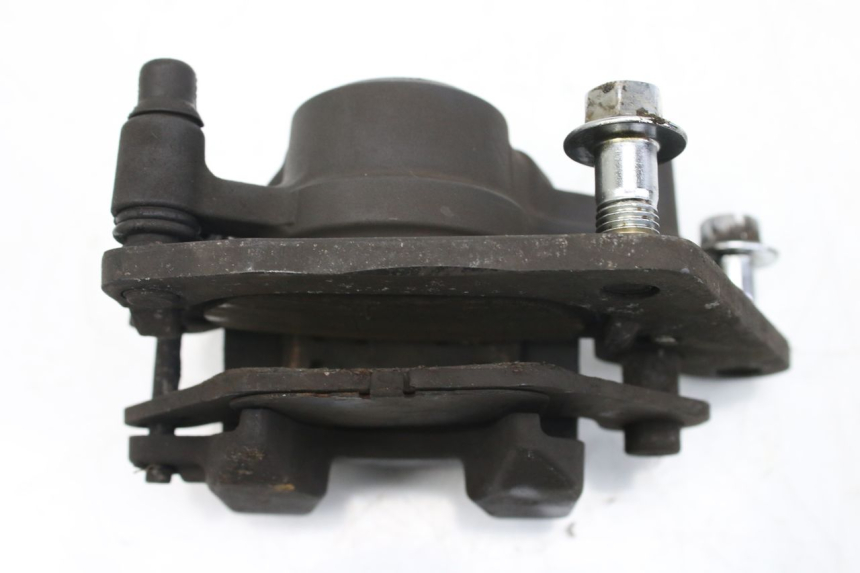 photo de FRONT BRAKE CALIPER YAMAHA D'ELIGHT DELIGHT 115 (2013 - 2017) - Technical close-up