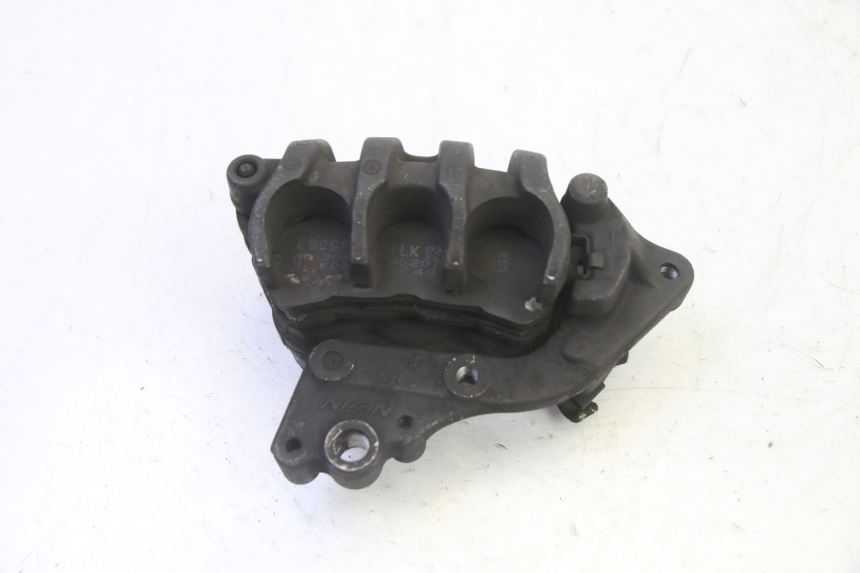 photo de FRONT BRAKE CALIPER HONDA FES S-WING SWING ABS 125 (2007 - 2015) - Technical close-up