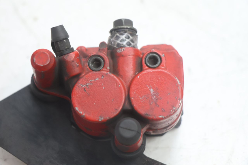 photo de FRONT BRAKE CALIPER SYM FIDDLE 3 III 50 (2014 - 2020) - Component detail