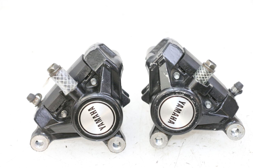 photo de FRONT BRAKE CALIPER YAMAHA FJ 36Y 1100 (1984 - 1985) - Main view