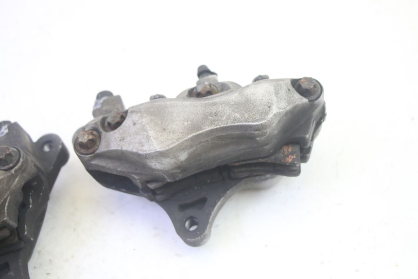 photo de FRONT BRAKE CALIPER YAMAHA FJR ABS 1300 (2006 - 2012) - Checked used part
