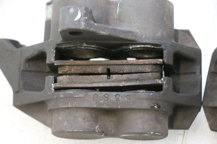 photo de FRONT BRAKE CALIPER YAMAHA FJR 1300 (2001 - 2005) - Zoom on usage condition
