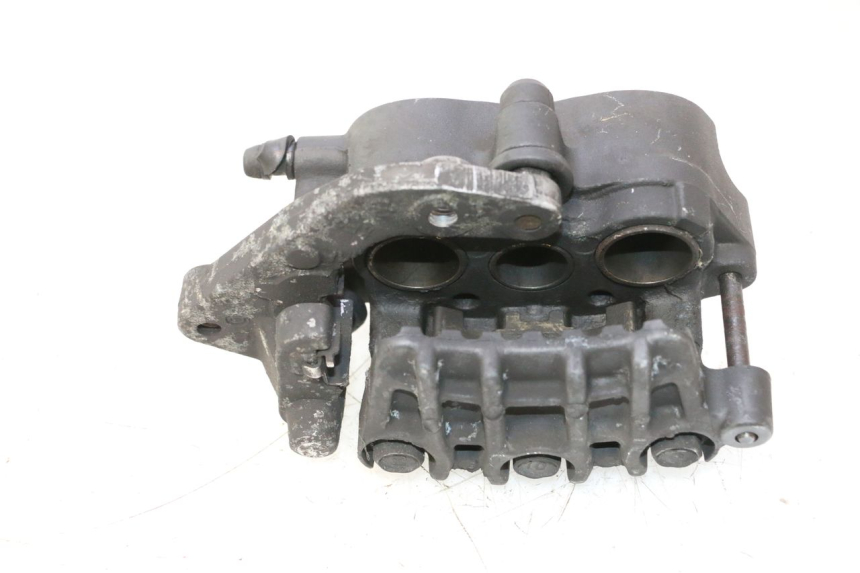photo de FRONT BRAKE CALIPER HONDA FJS SILVER WING SILVERWING 400 (2005 - 2008) - Alternative perspective