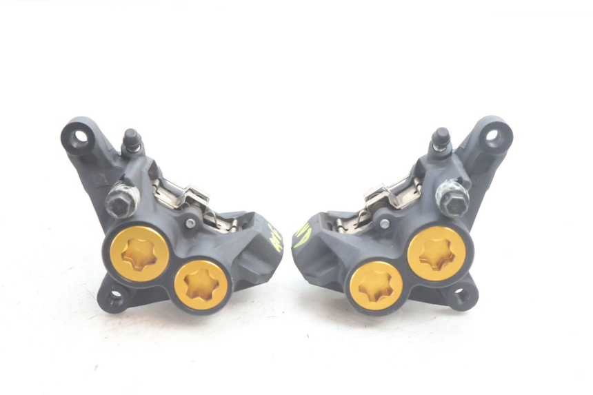 photo de FRONT BRAKE CALIPER YAMAHA FZ8 800 (2010 - 2016) - Zoom on usage condition