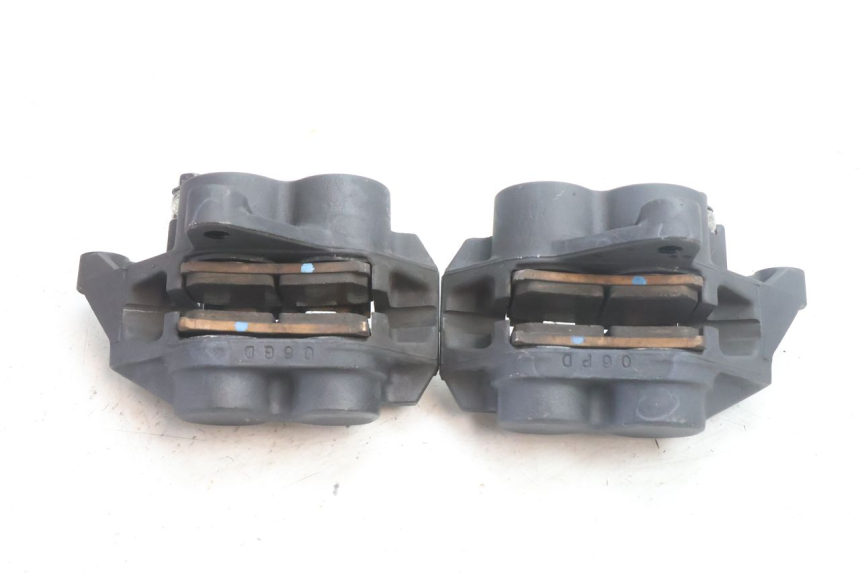 photo de FRONT BRAKE CALIPER YAMAHA FZ8 800 (2010 - 2016) - Markings and original references