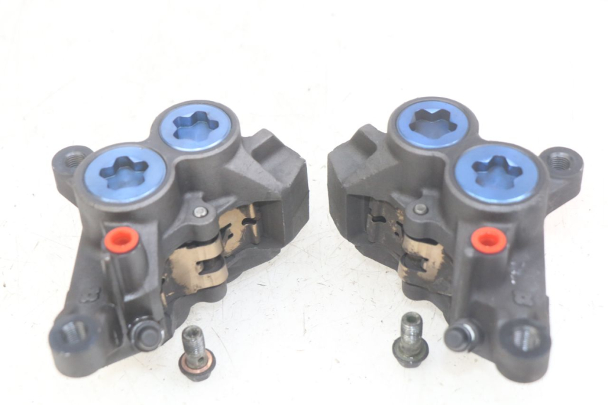 photo de FRONT BRAKE CALIPER YAMAHA FZS FAZER 600 (1998 - 2001) - Product overview