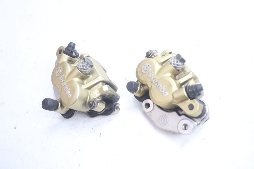 photo de FRONT BRAKE CALIPER GILERA GP 800 (2007 - 2013) - Component detail