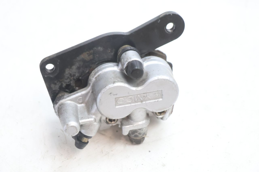 photo de FRONT BRAKE CALIPER KYMCO GRAND DINK 125 (2008 - 2014) - Alternative perspective