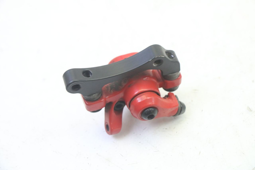 photo de FRONT BRAKE CALIPER HITWAY H5 1 - Technical close-up