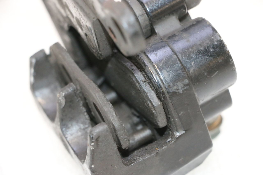 photo de FRONT BRAKE CALIPER SYM JET 14 4T 50 (2018 - 2022) - Zoom on usage condition