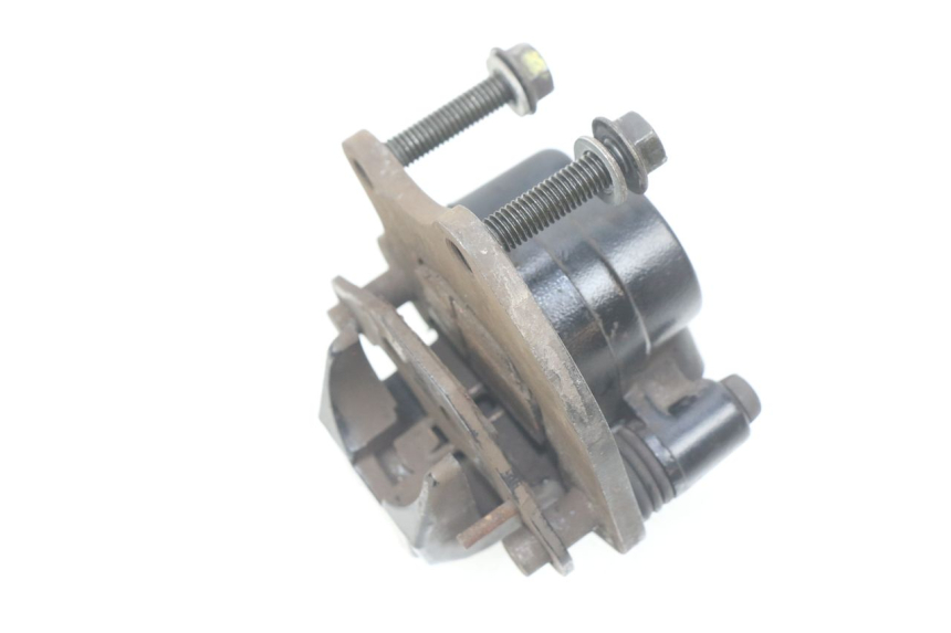 photo de FRONT BRAKE CALIPER PEUGEOT KISBEE 4T 50 (2018 - 2022) - Zoom on usage condition