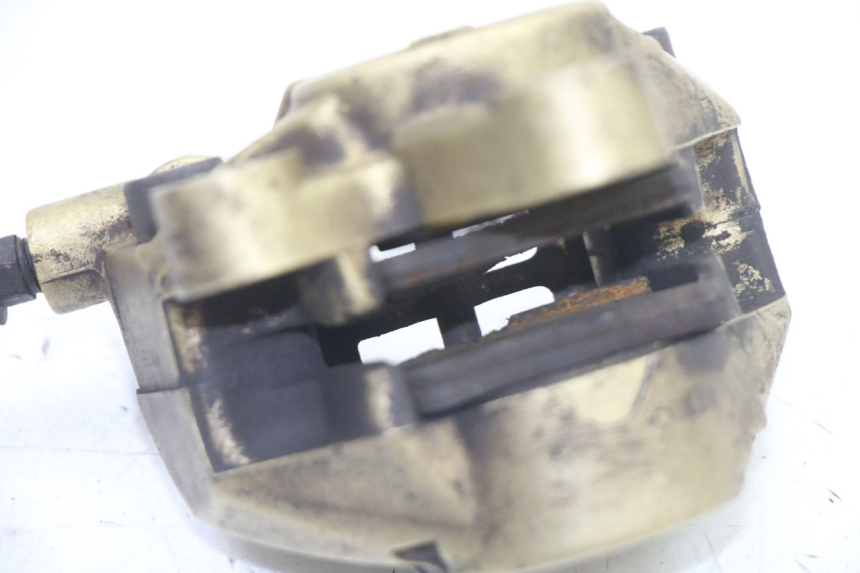 photo de FRONT BRAKE CALIPER MBK BOOSTER NEXT GENERATION 50 (1995 - 1998) - Fixing points details