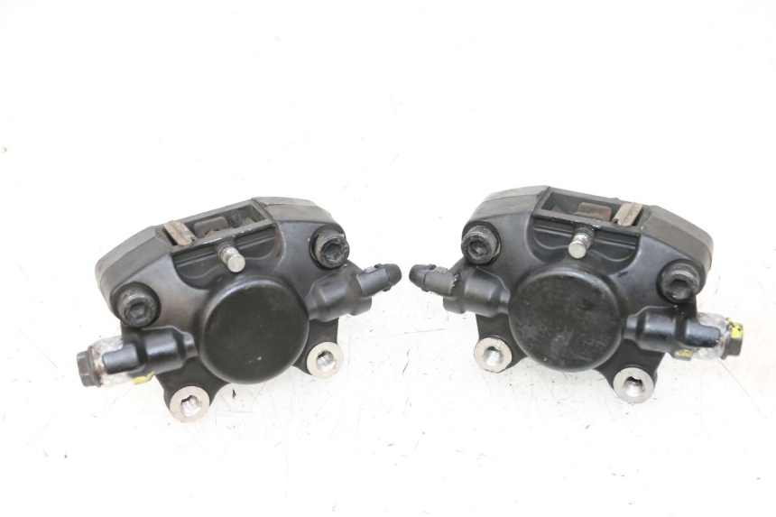 photo de FRONT BRAKE CALIPER PIAGGIO MP3 HPE 300 (2019 - 2026) - Main view