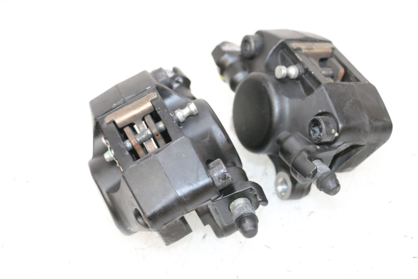 photo de FRONT BRAKE CALIPER PIAGGIO MP3 HPE 300 (2019 - 2026) - Surface and material condition