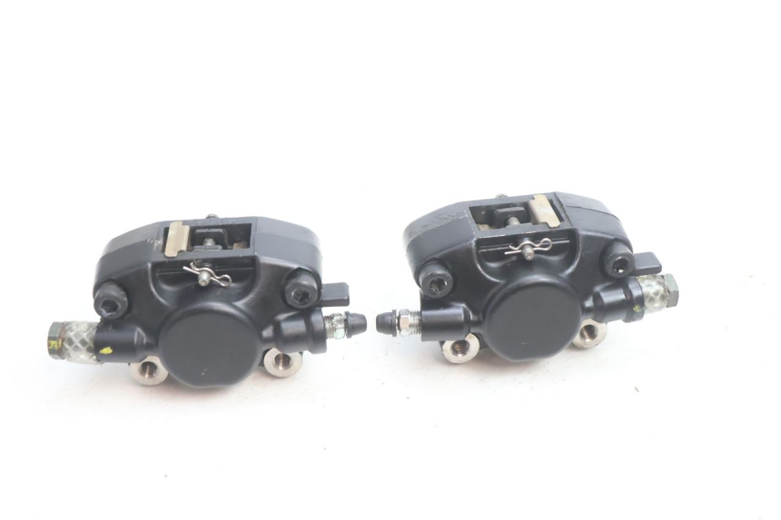 photo de FRONT BRAKE CALIPER PIAGGIO MP3 LT 400 (2007 - 2012) - Main view
