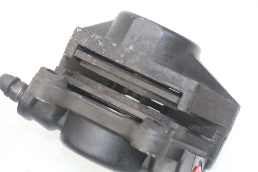 photo de FRONT BRAKE CALIPER PIAGGIO MP3 500 (2014 - 2017) - Alternative perspective